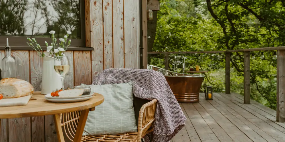 Breakfast laid out on the Treehouse deck among the trees